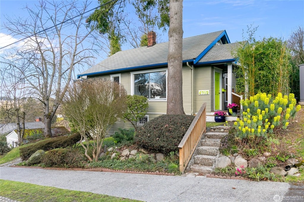 HOME - 4712 S Angeline Street Seattle, WA 98118