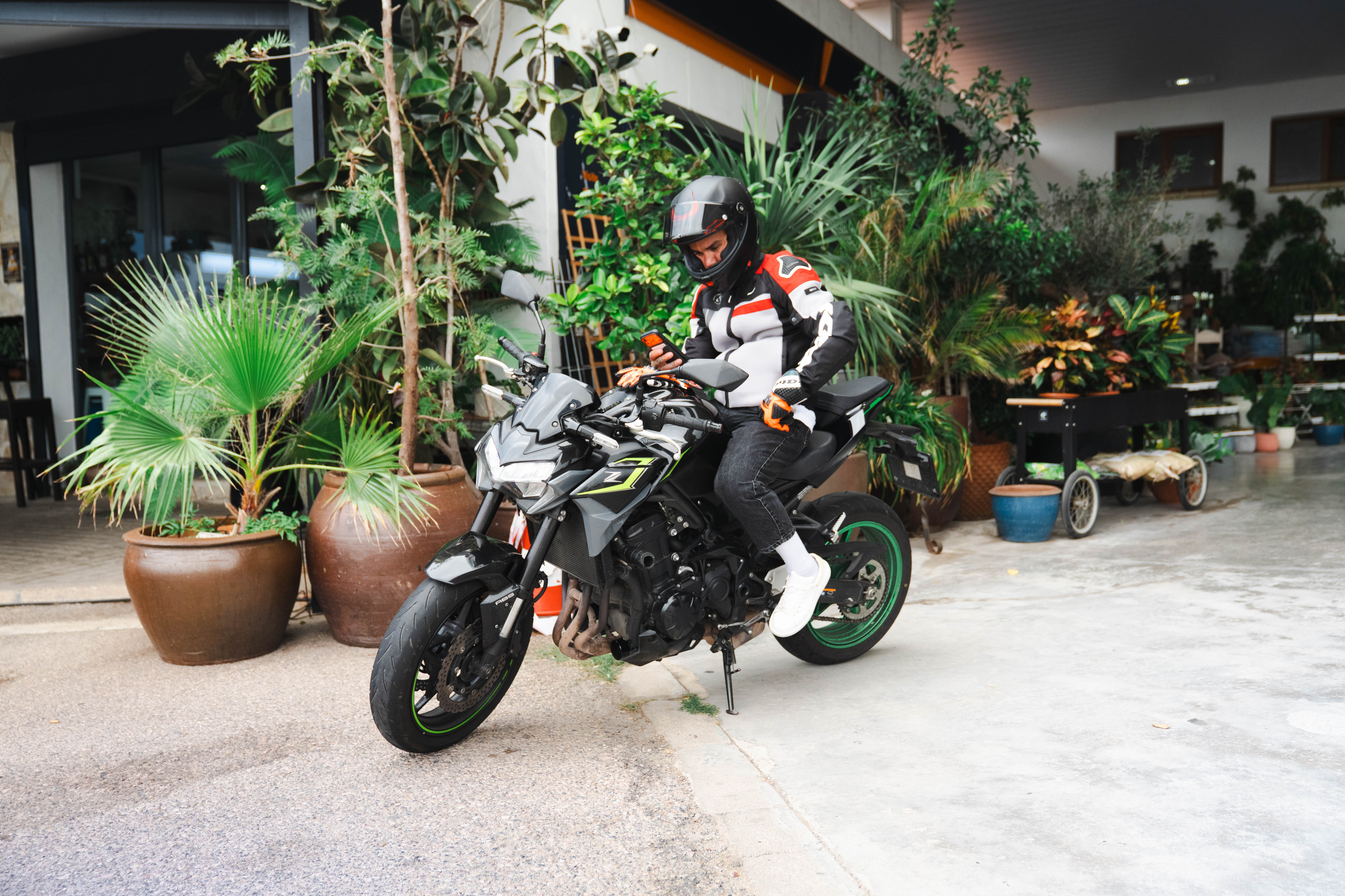 Kawasaki Z900 en movimiento