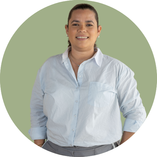 Adriana Valladares - Jefe Administrativo