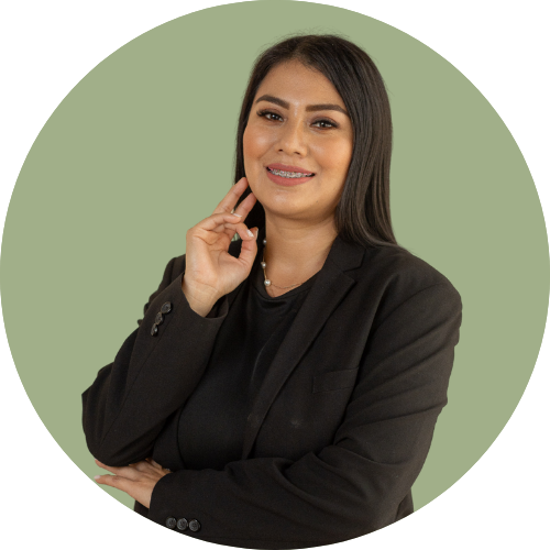 Mishel Narvaez - Auxiliar Administrativo