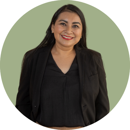 Lucy Guzmán - Administración y Recursos